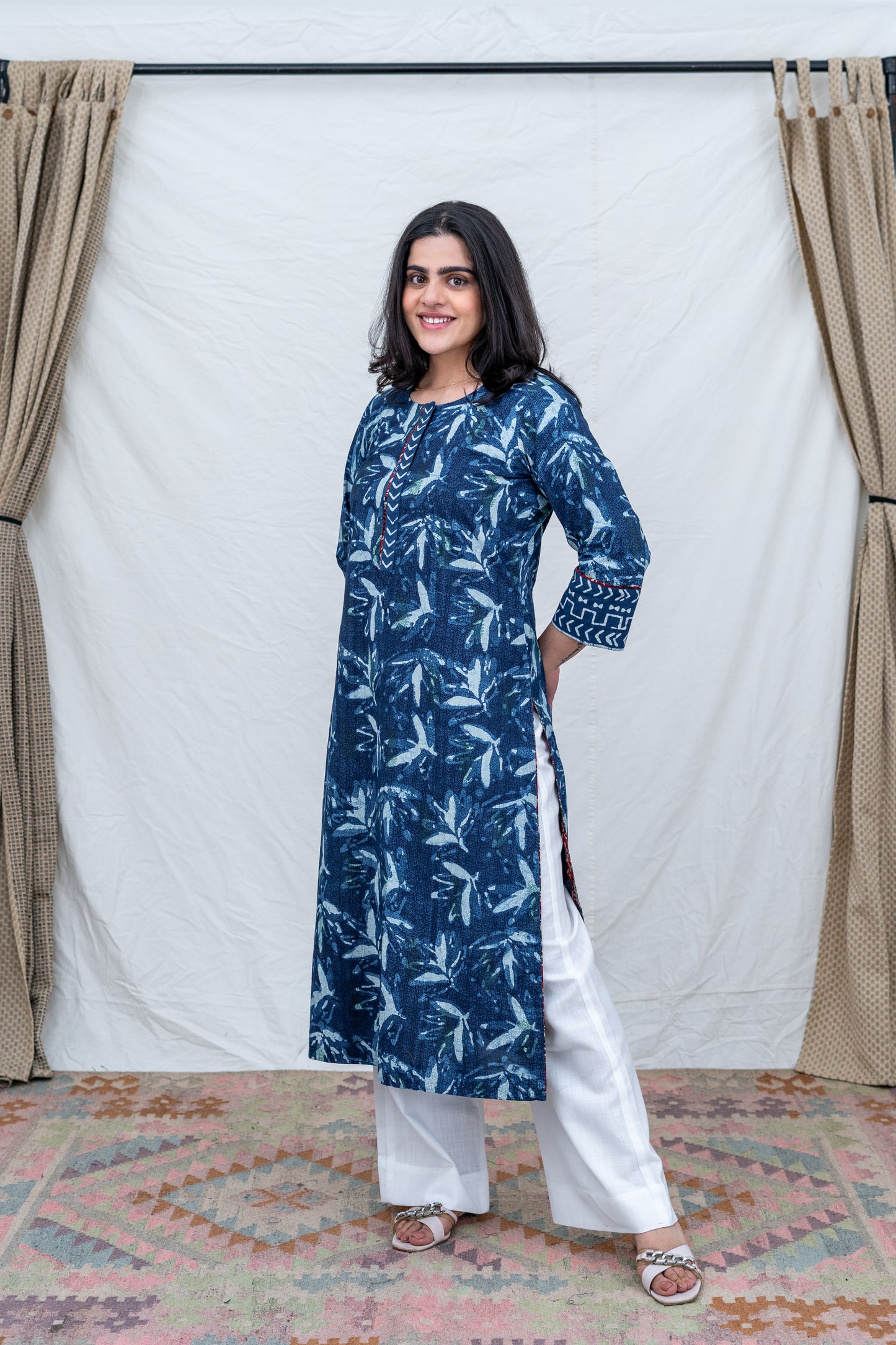 Neelam taveez kurta