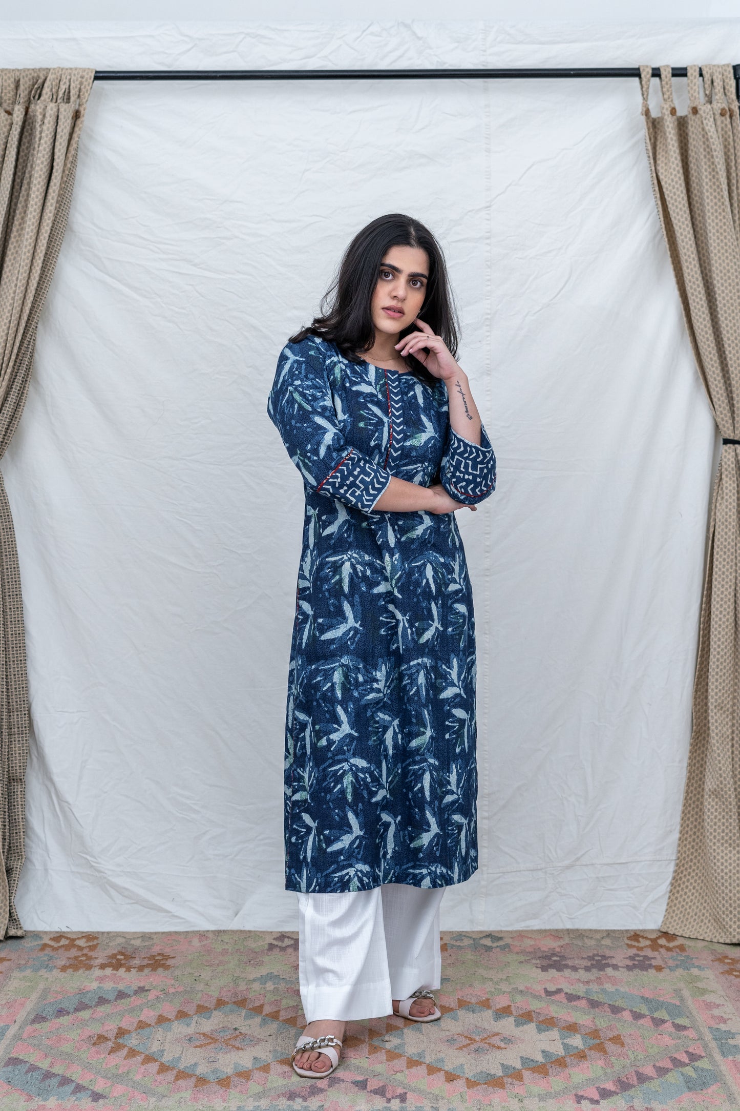 Neelam taveez kurta