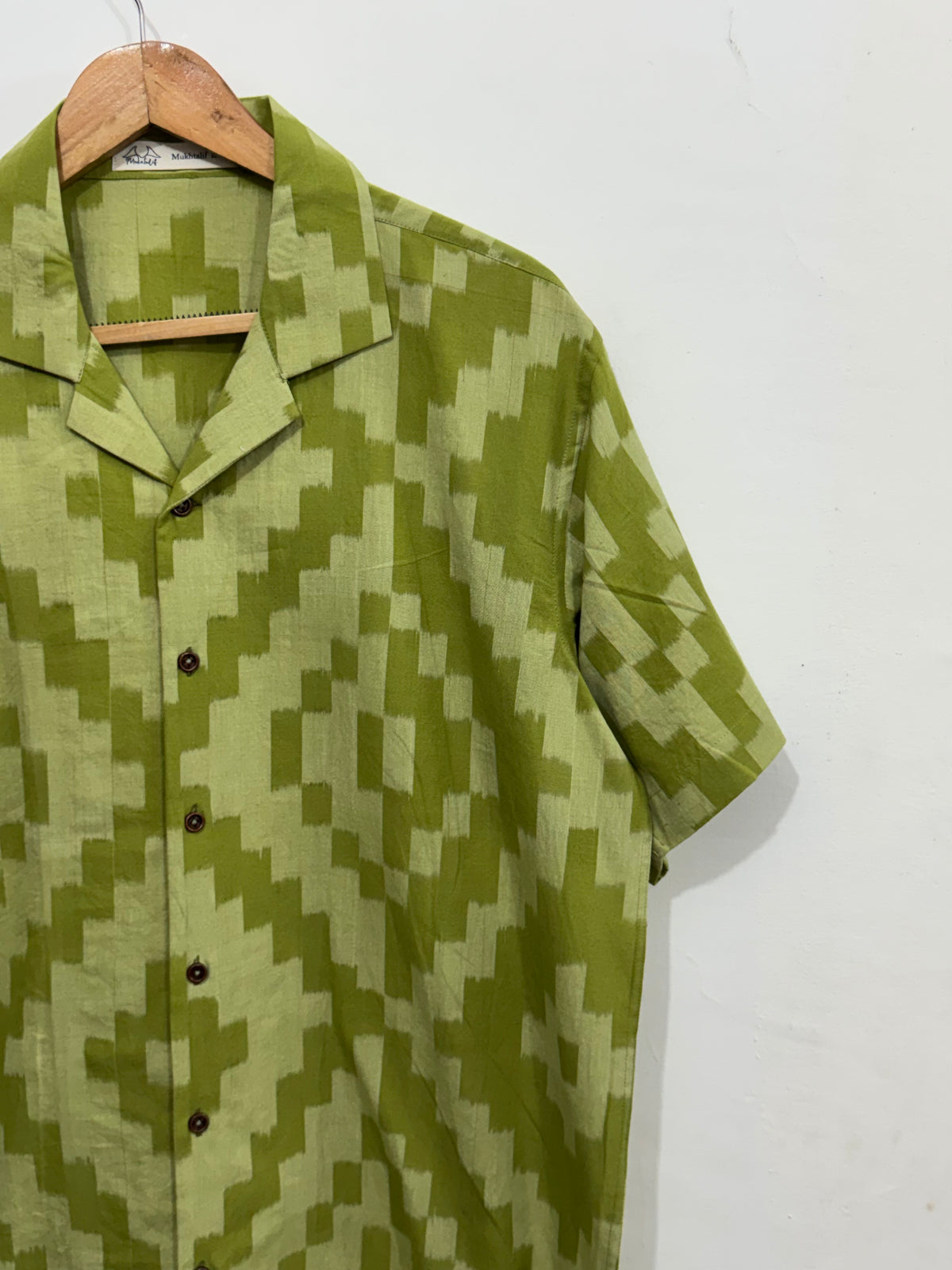 The Oblique Shirt