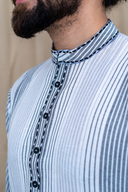 Ahsaas Embroidered Kurta