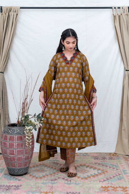 Ghazal Cotton Kurta Set