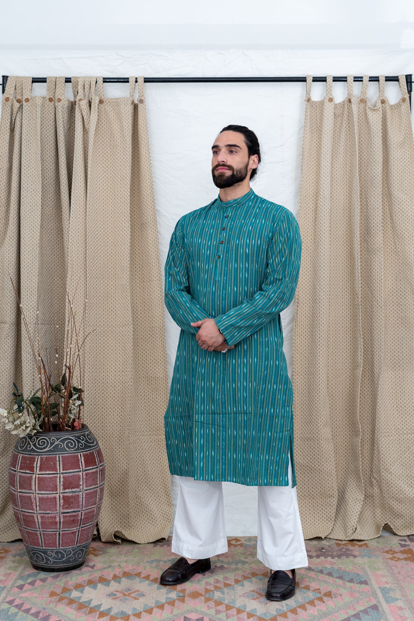 Hariyal Ikat Kurta