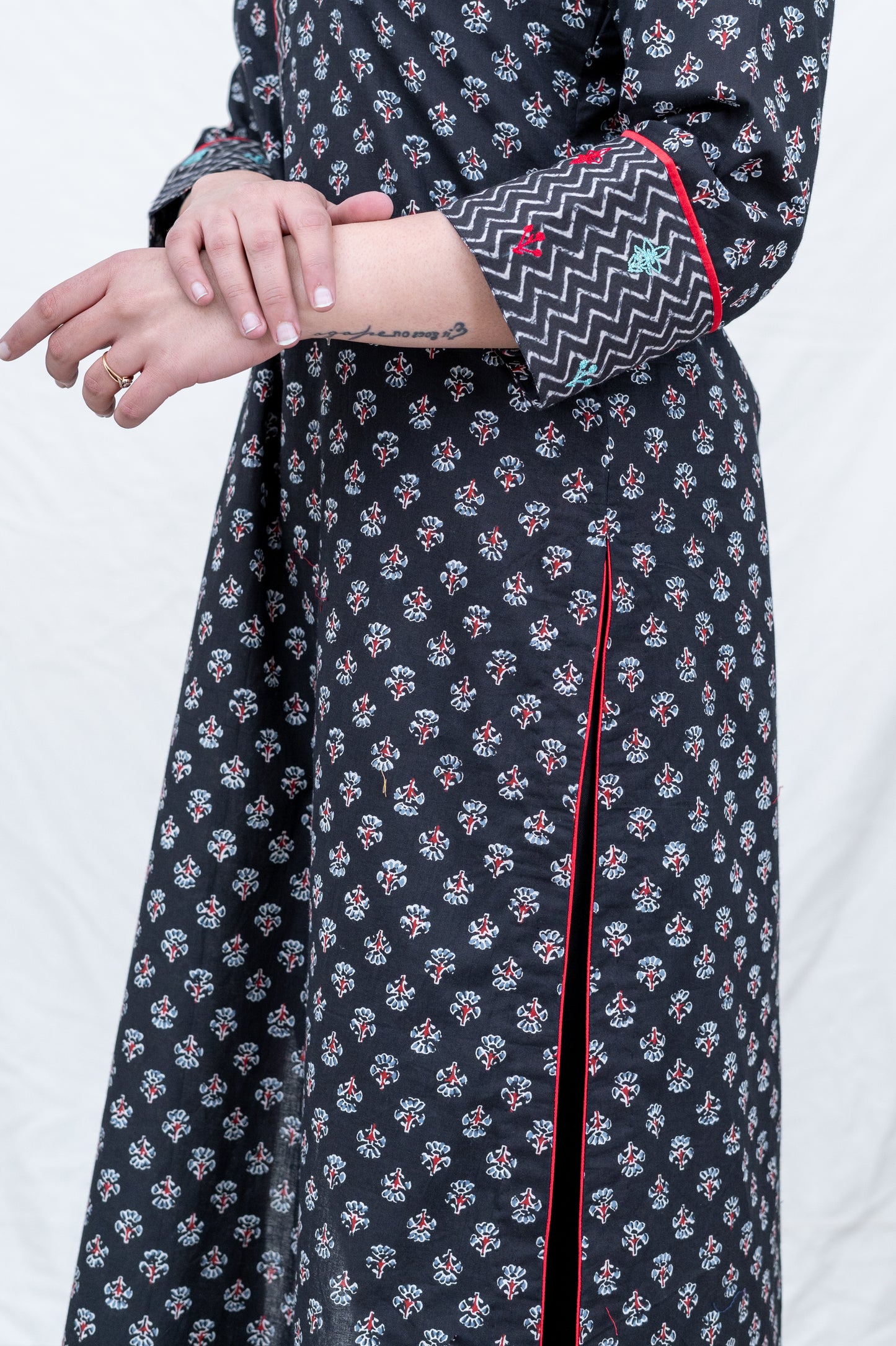 Nargis hand embroidered cotton kurta